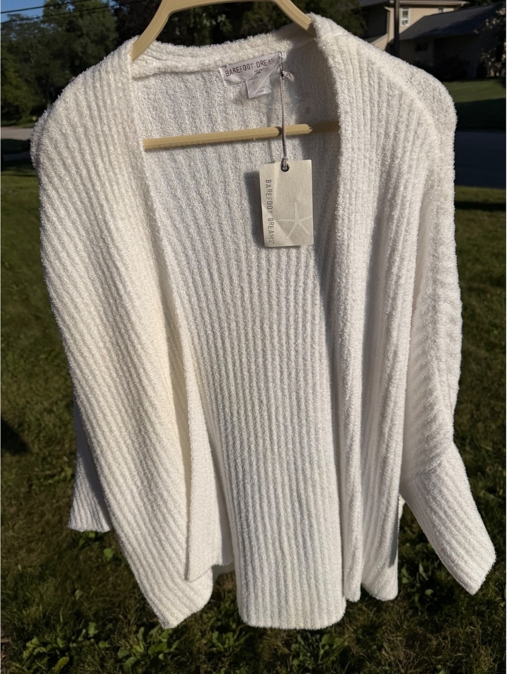 Women NWT Barefoot Dreams Cream Cozy Chic fall winter minimalist cardigan sweat